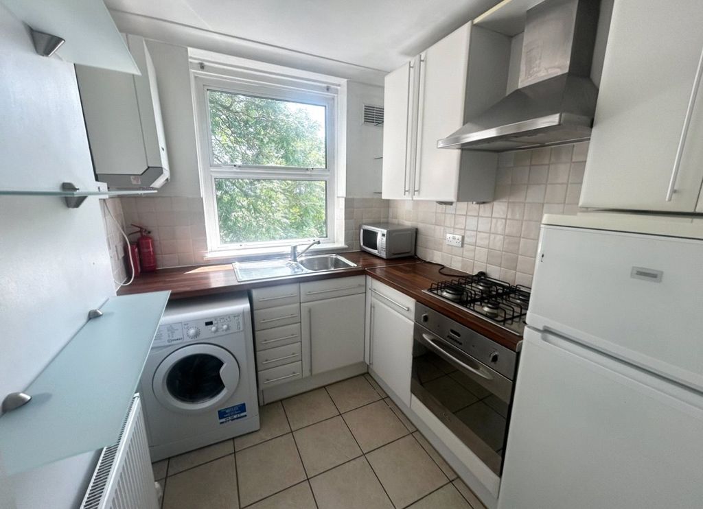 Property photo 3 of 10 Picture No. 08