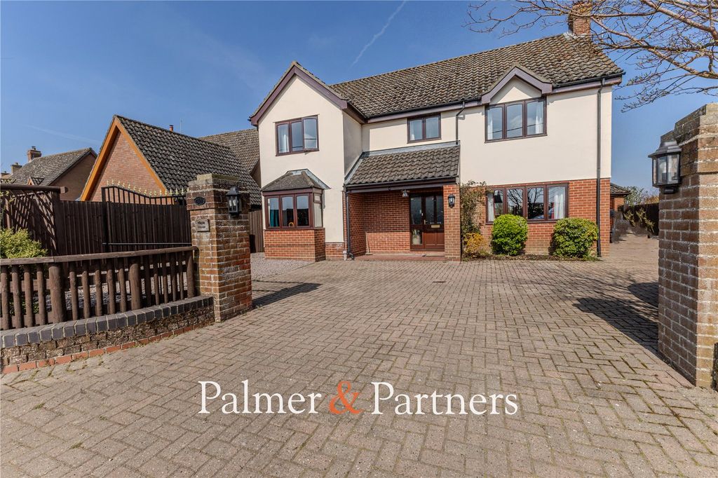 Property photo 2 of 35 Picture No. 03