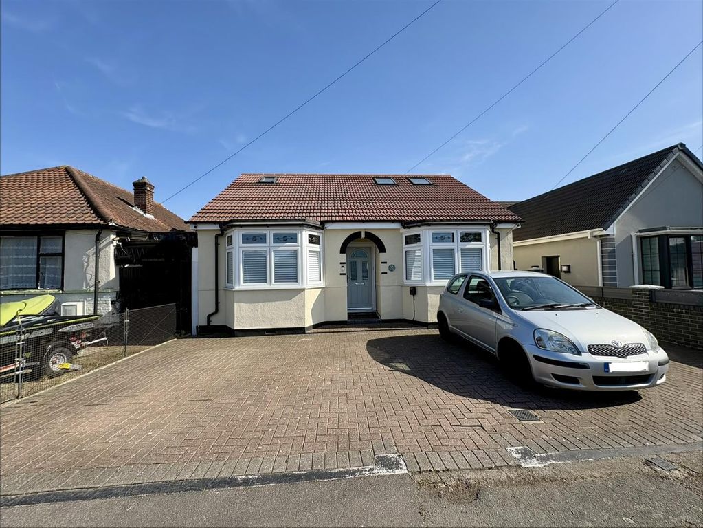 Property photo 1 of 21 External