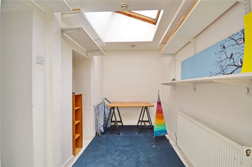 Property photo 2 of 11 Picture No. 06