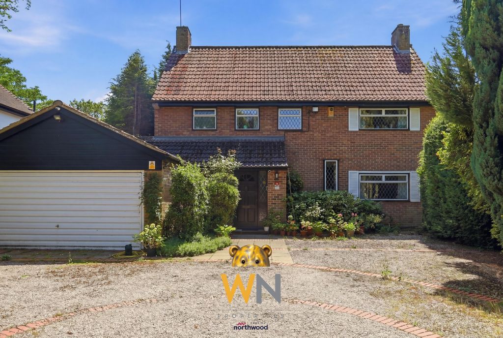 Property photo 1 of 30