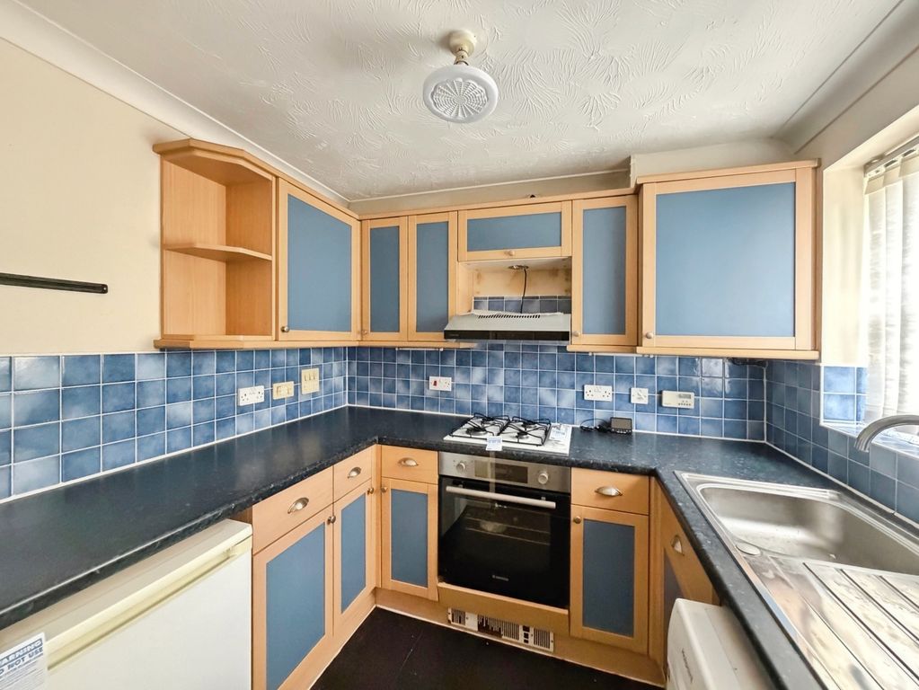 Property photo 2 of 8 Pbox-Img.Jpg
