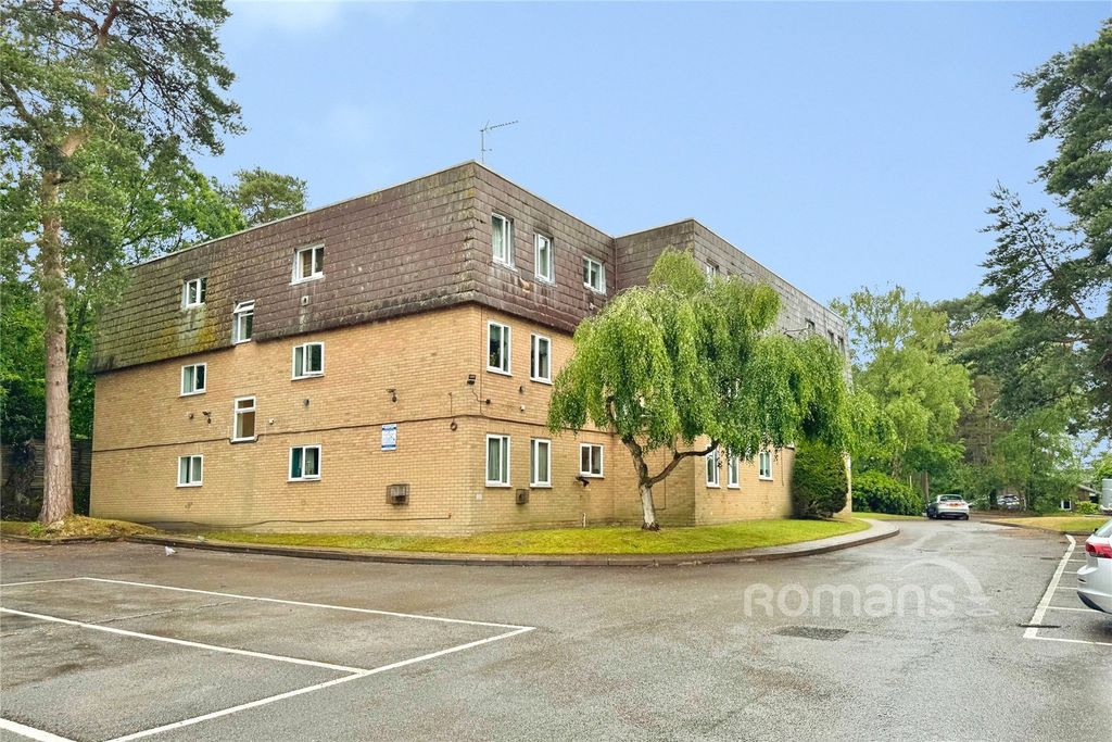 Property photo 1 of 8 Picture No. 09