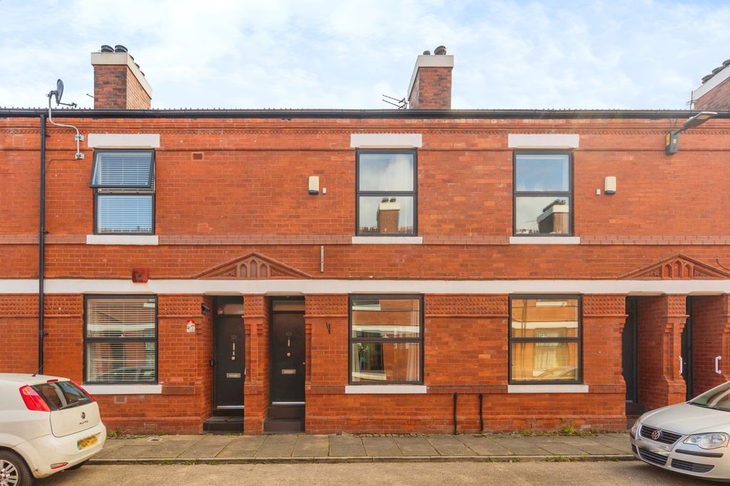 Property photo 1 of 10