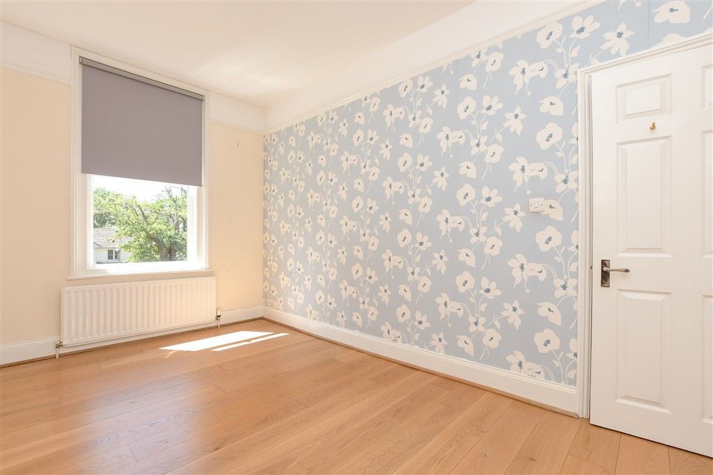 Property photo 3 of 13 Bedroom