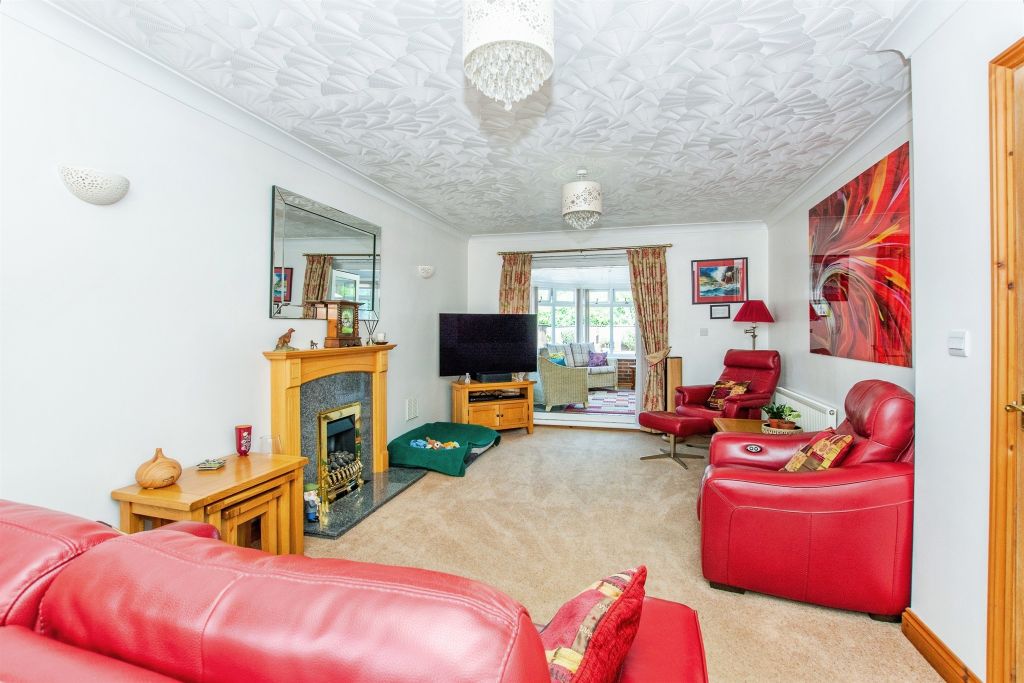 Property photo 3 of 21