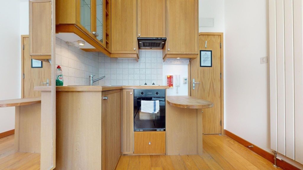 Property photo 2 of 4 Kitchen