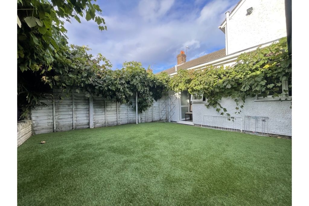 Property photo 2 of 97 Rear Garden