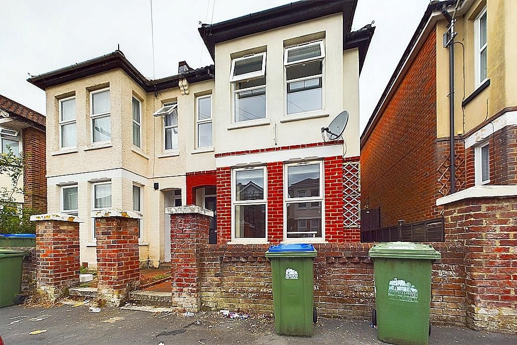 Property photo 1 of 14 Cam01635G0-Pr0241-Still014_Alt.Jpg