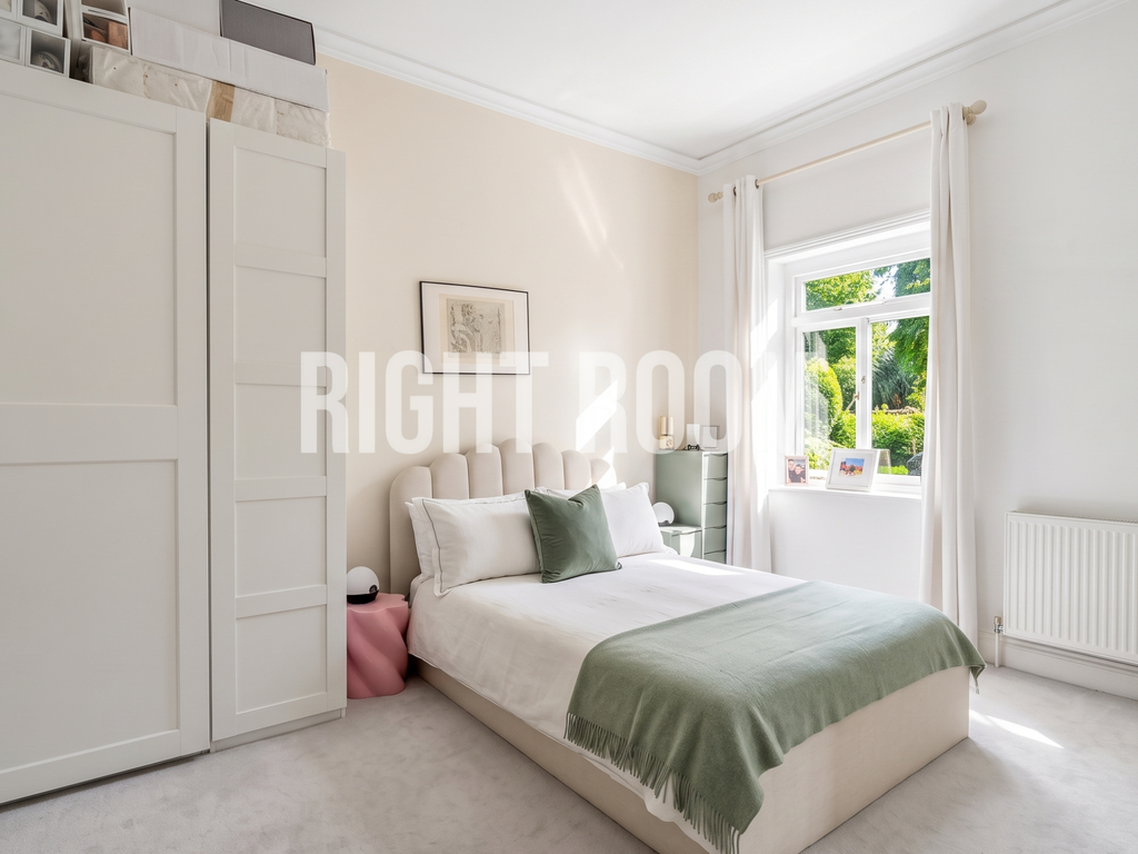 Property photo 1 of 3