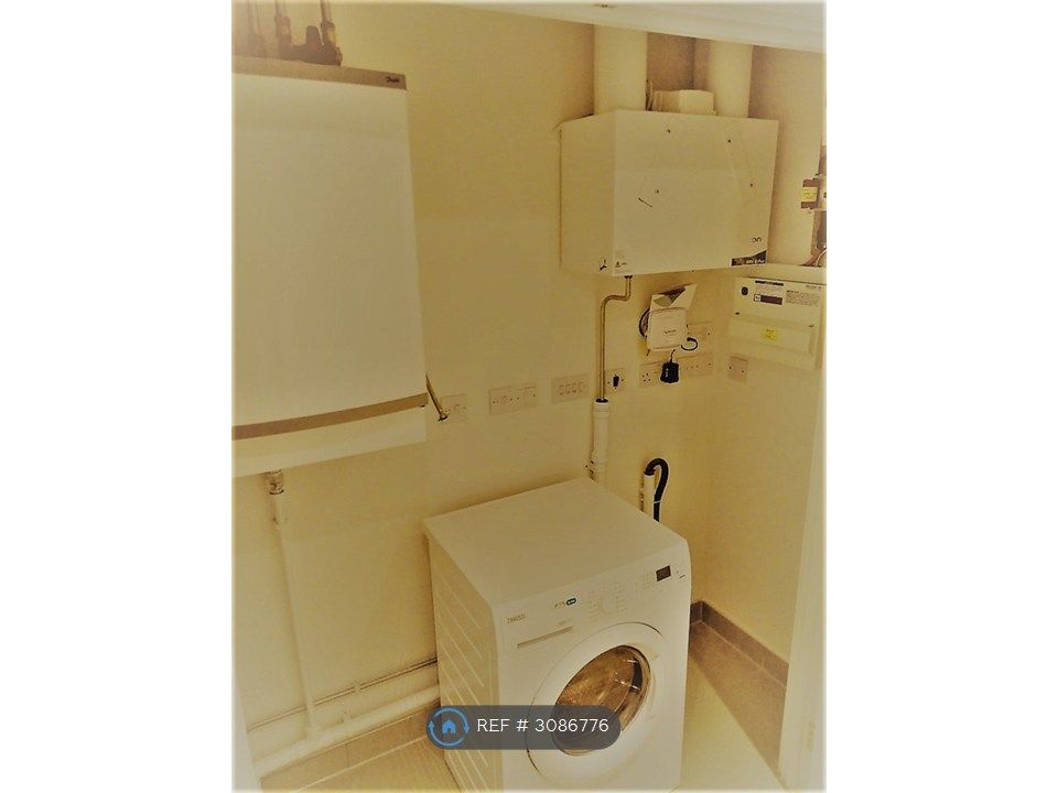 Property photo 2 of 10 Utility