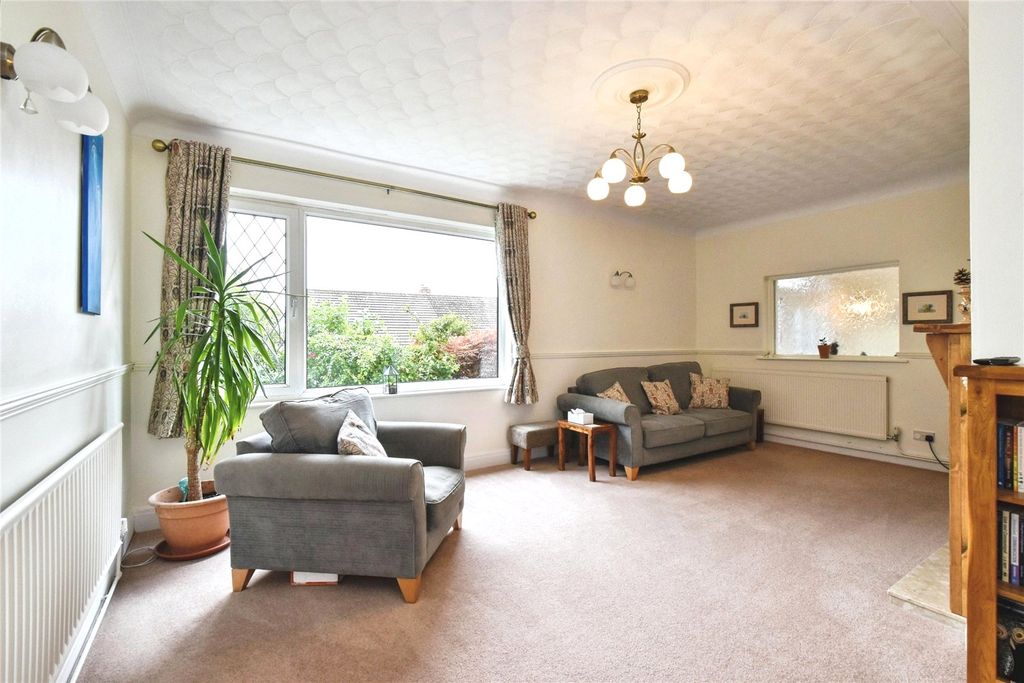 Property photo 3 of 25 Picture No. 26