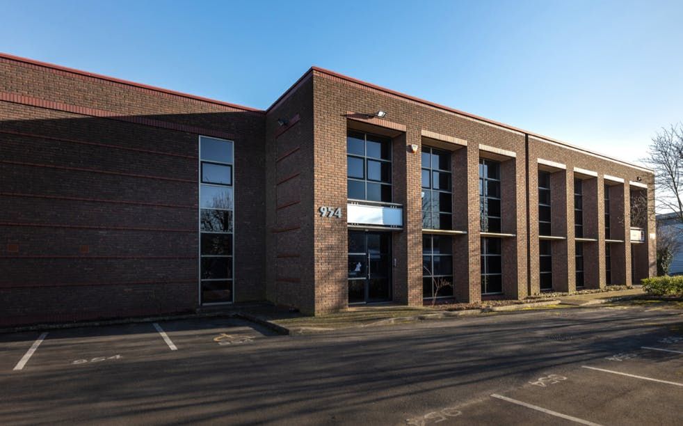 Property photo 1 of 3 954 Yeovil Road