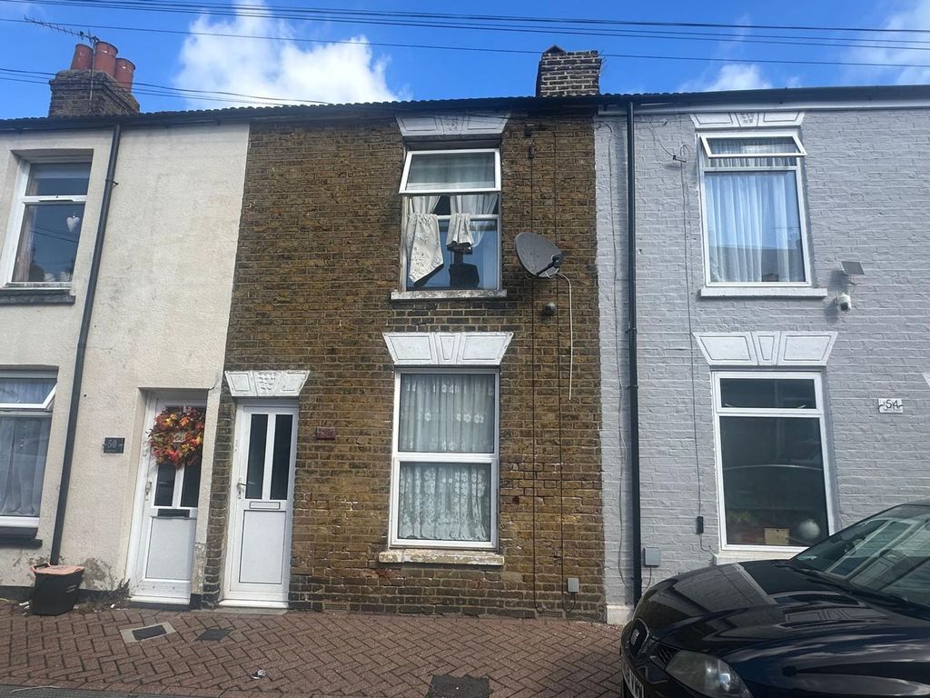 Property photo 1 of 8