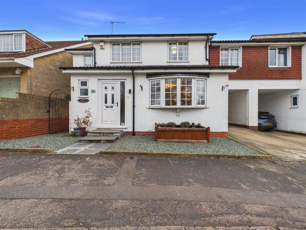 Property photo 1 of 18 Cam05193G0-Pr0118-Still024.Jpg