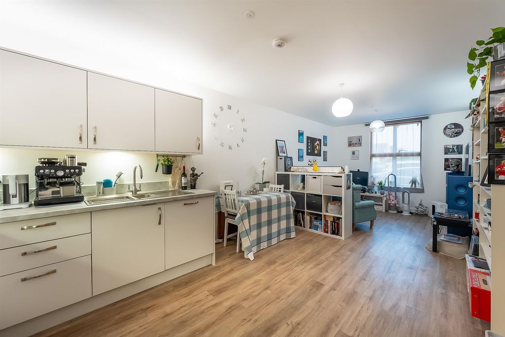 Property photo 3 of 15 Open Plan Living/Kitchen