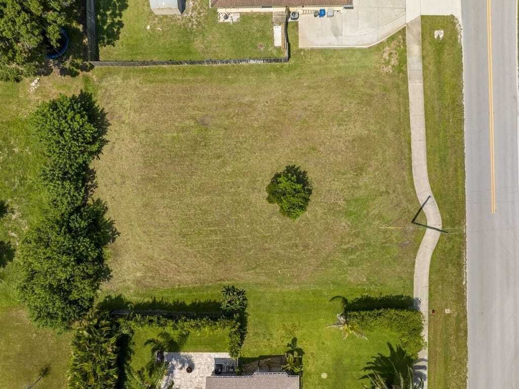 Property photo 3 of 10 <Alttext/>