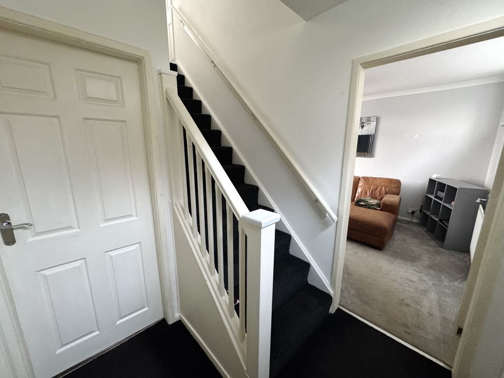 Property photo 2 of 14 Img_6025