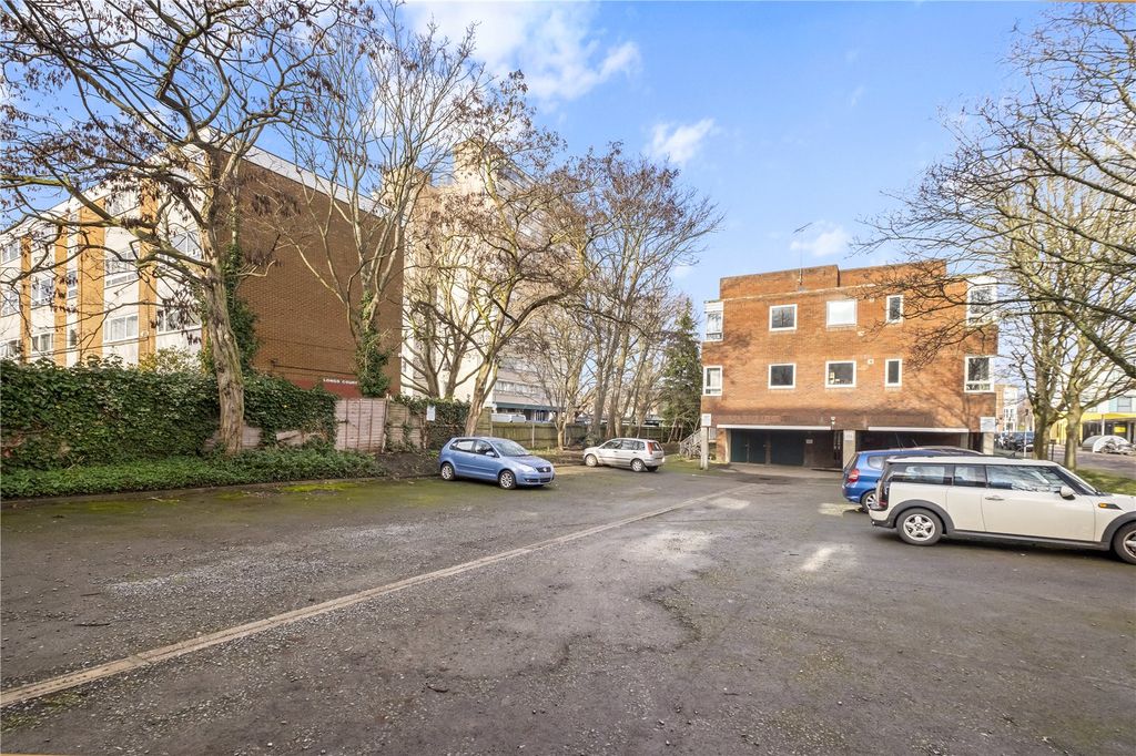 Property photo 2 of 7 Picture No. 02