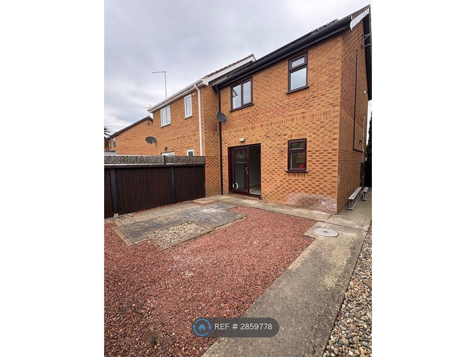 Property photo 2 of 3