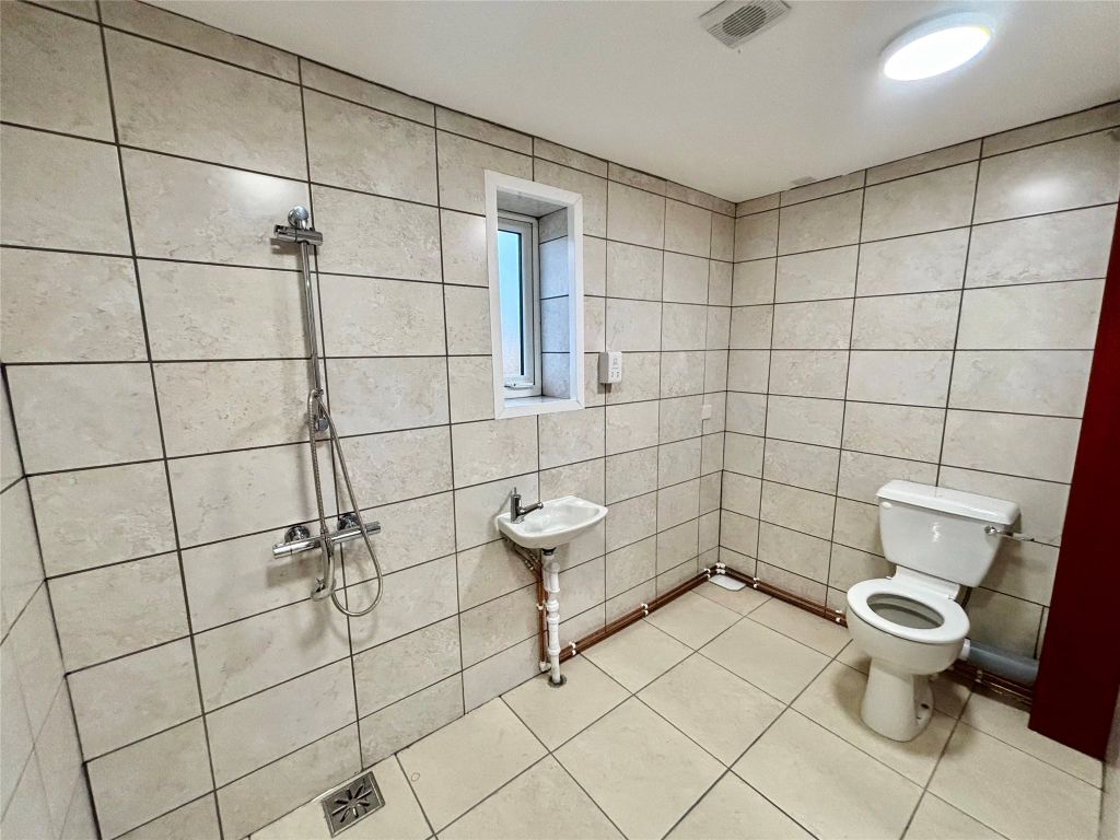 Property photo 3 of 4 Picture No. 03