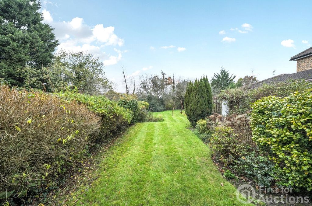 Property photo 3 of 11 Picture No. 28