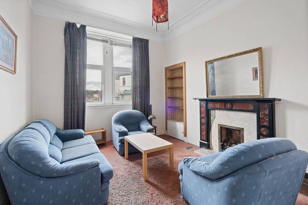 Property photo 2 of 12