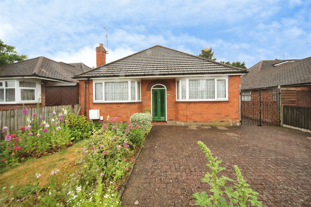Property photo 2 of 16