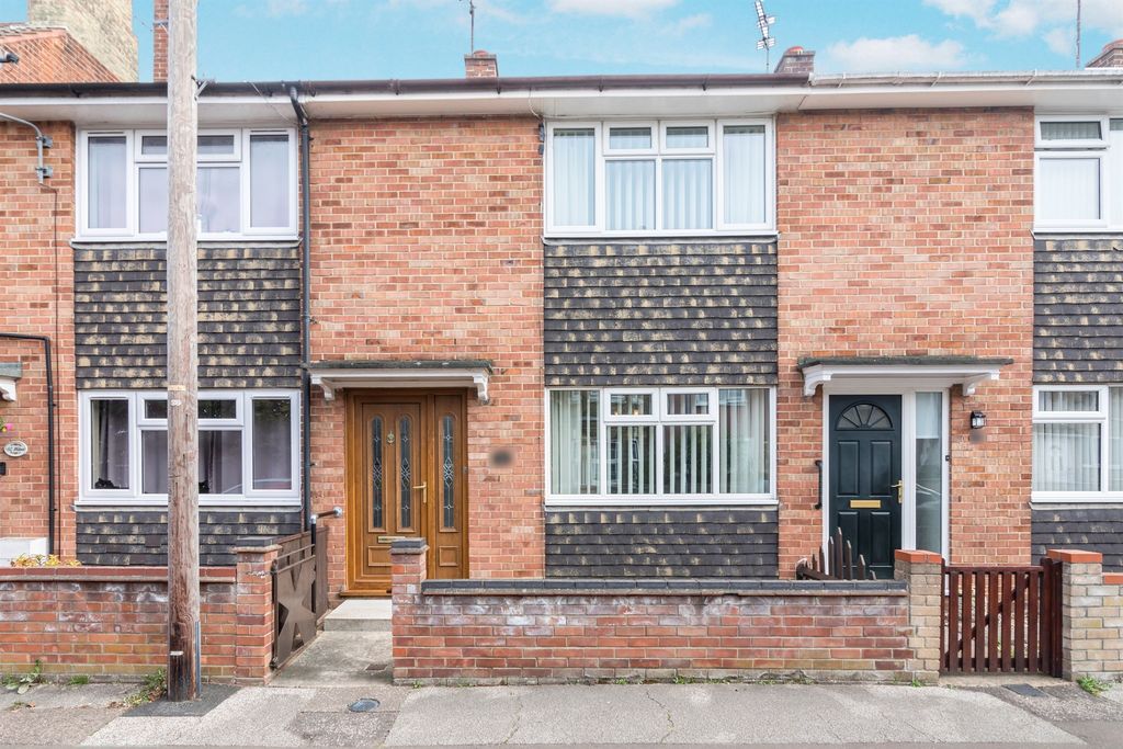 Property photo 1 of 19