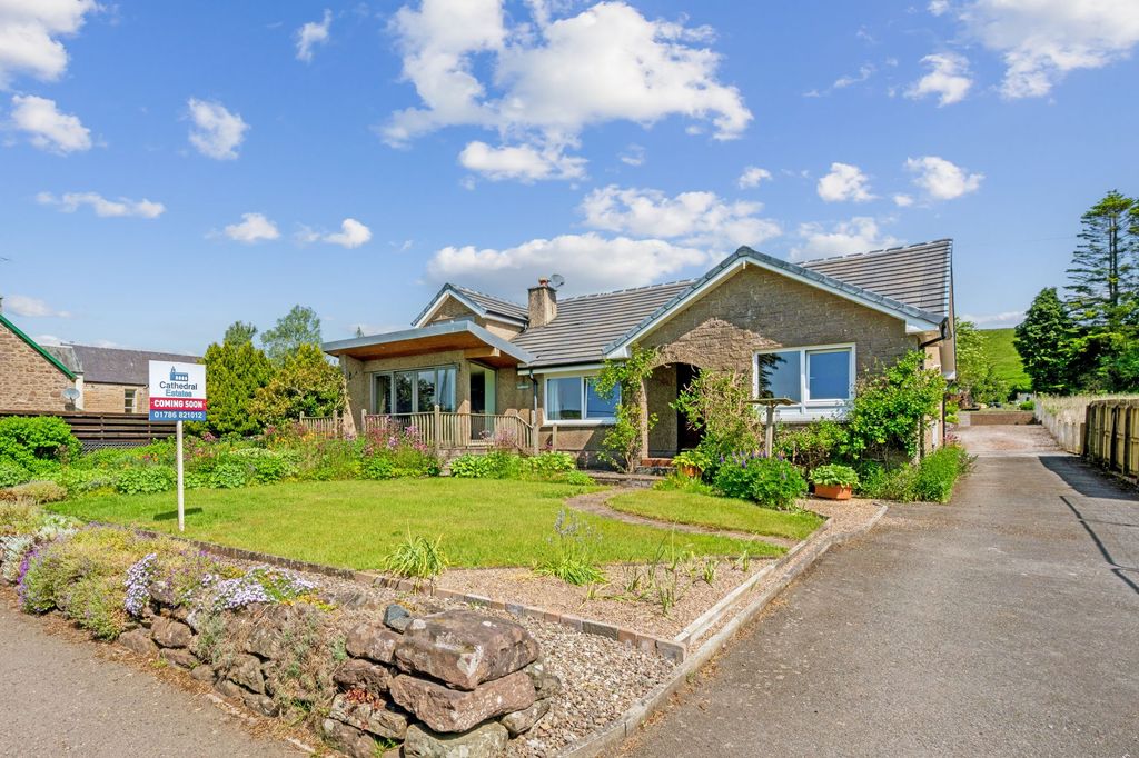 Property photo 1 of 23 External