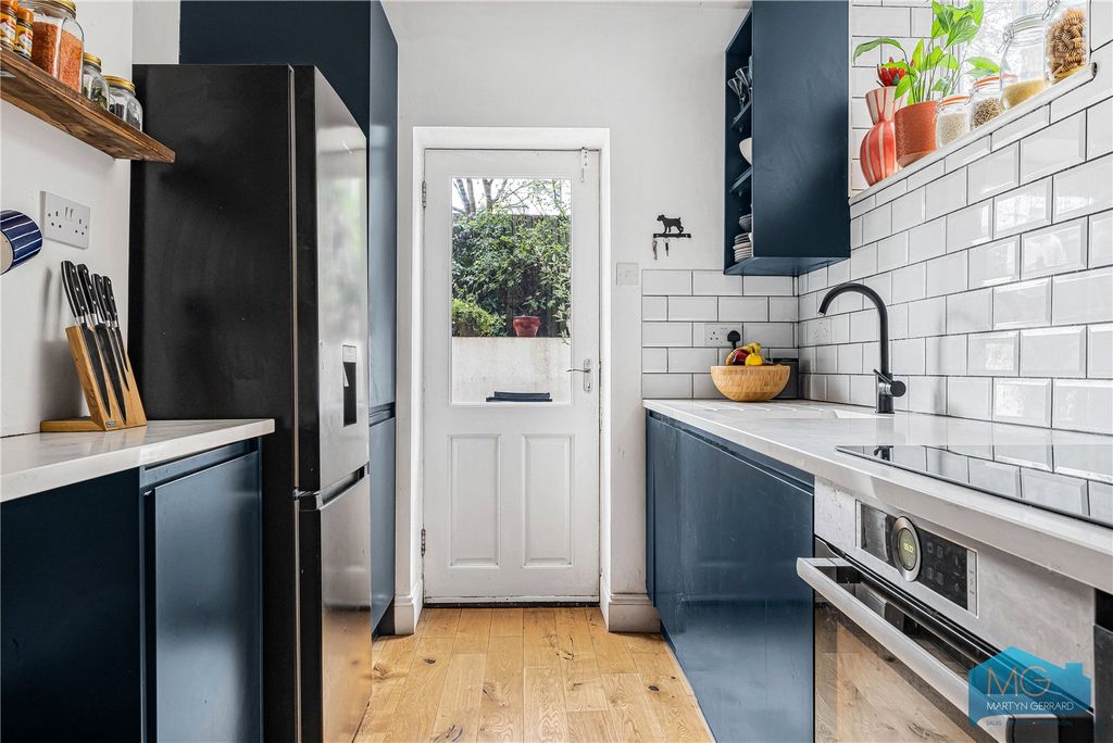 Property photo 2 of 13 Picture No. 06