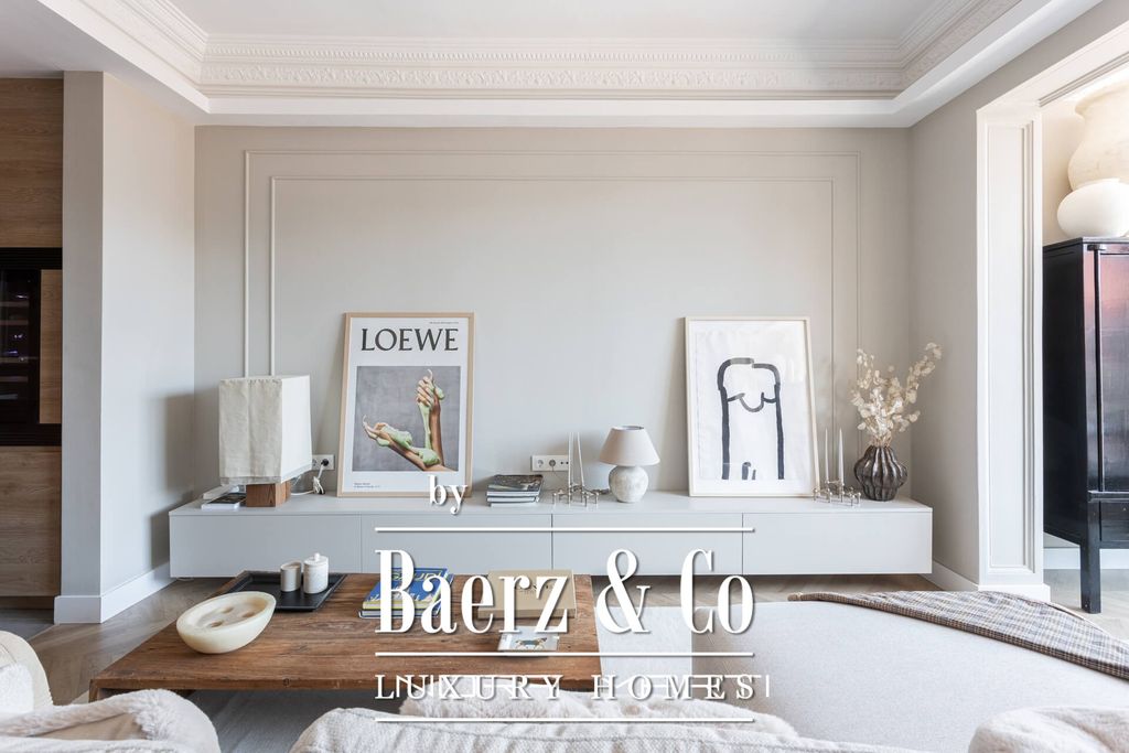 Property photo 3 of 32