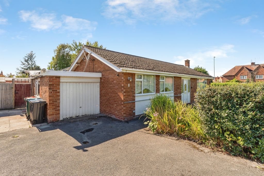 Property photo 1 of 18
