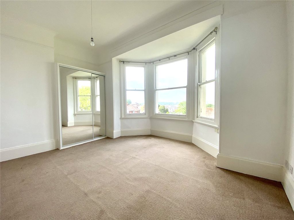 Property photo 2 of 7 Picture No. 03