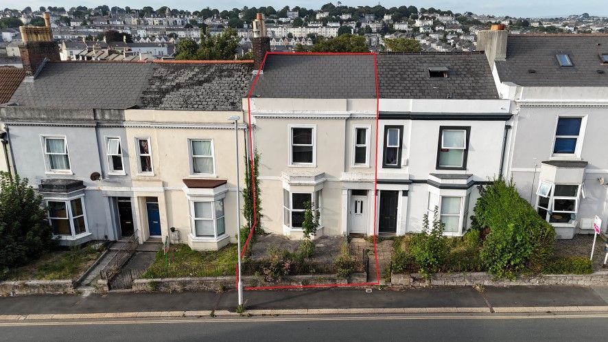 Property photo 1 of 3