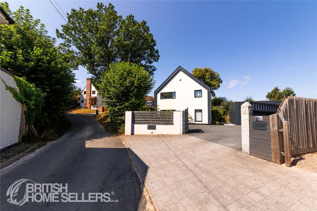 Property photo 1 of 45 Picture No. 33