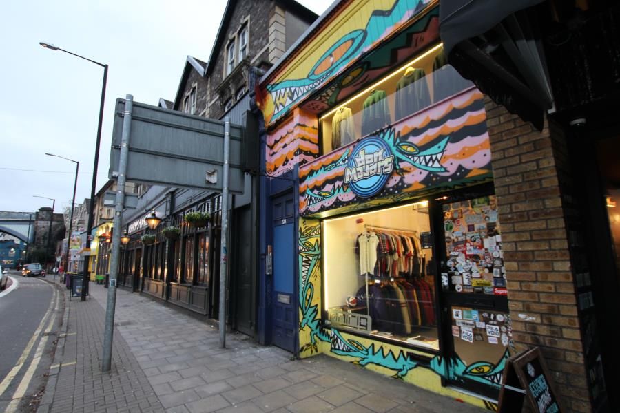 Property photo 1 of 7