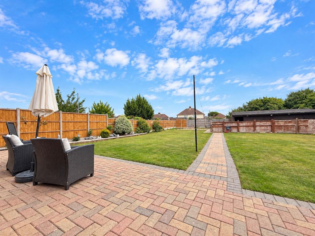 Property photo 2 of 23 28510C27-154F-45Bc-8Efb-6DC30Cee9Fa3.Jpg