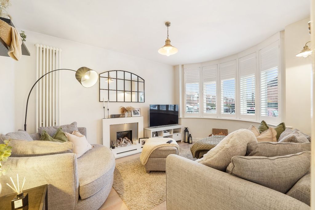 Property photo 2 of 23 Picture No. 08