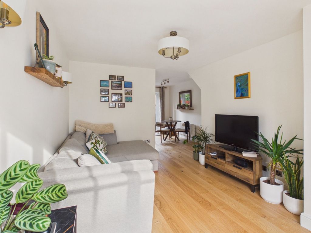 Property photo 2 of 15 Picture No. 02