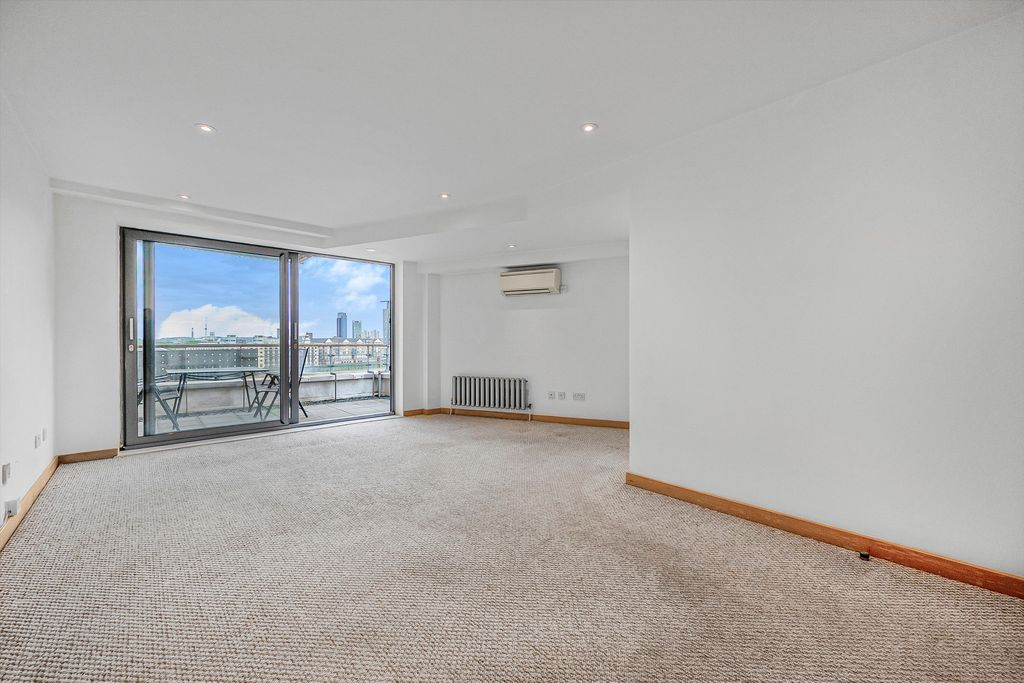 Property photo 1 of 10 Image