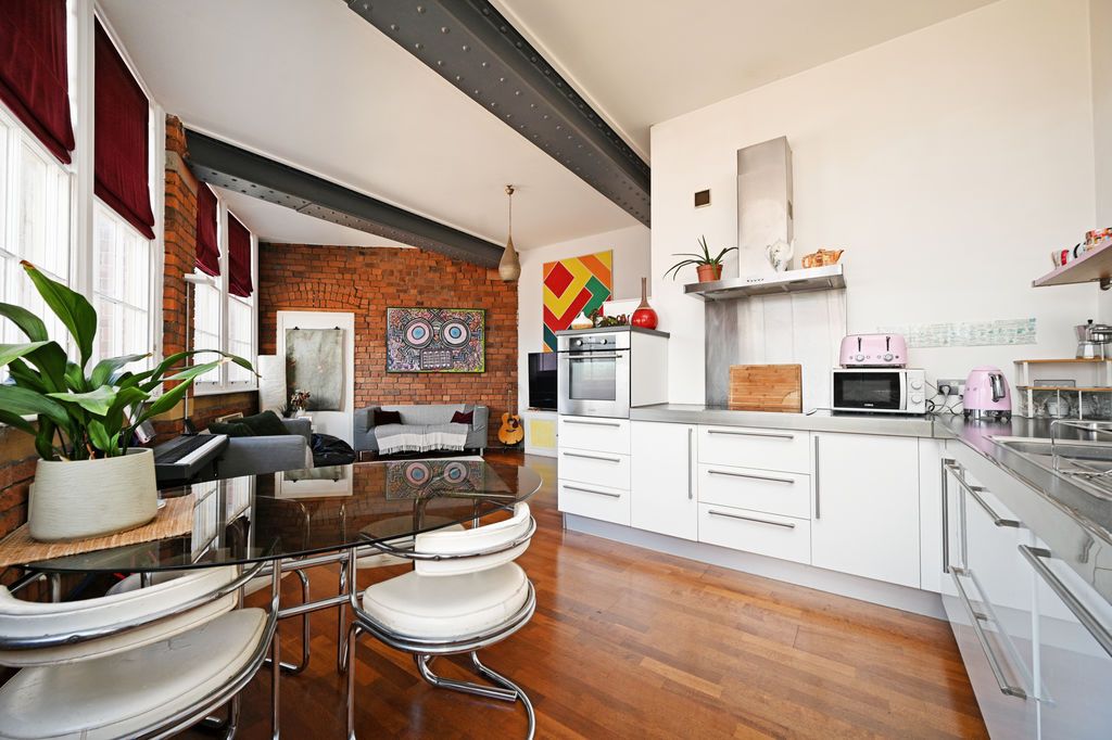 Property photo 3 of 19 Open Plan Living / Kitchen