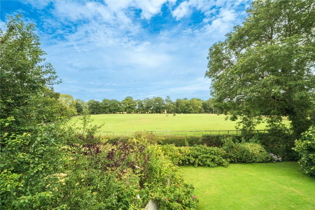 Property photo 3 of 33 Picture No. 69