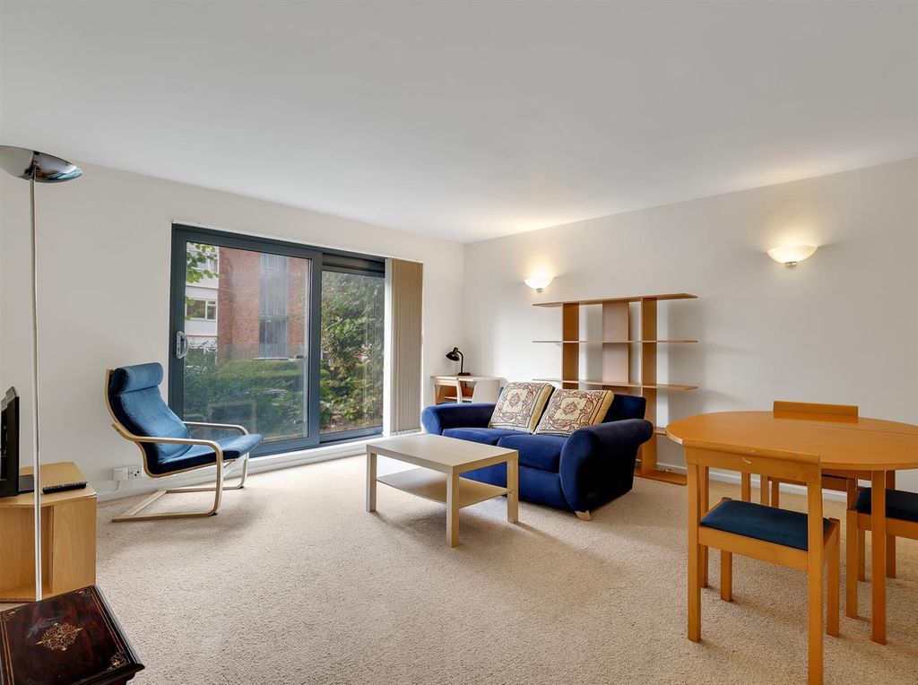 Property photo 1 of 27