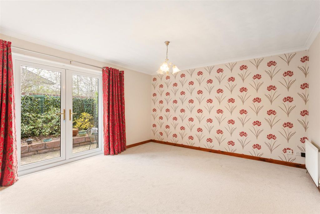 Additional image 5 of 3 bed detached bungalow for saleAlmond Court, Livingston EH54