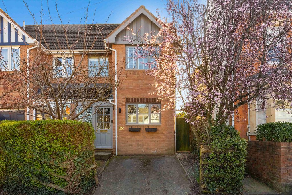 Property photo 1 of 26 Image