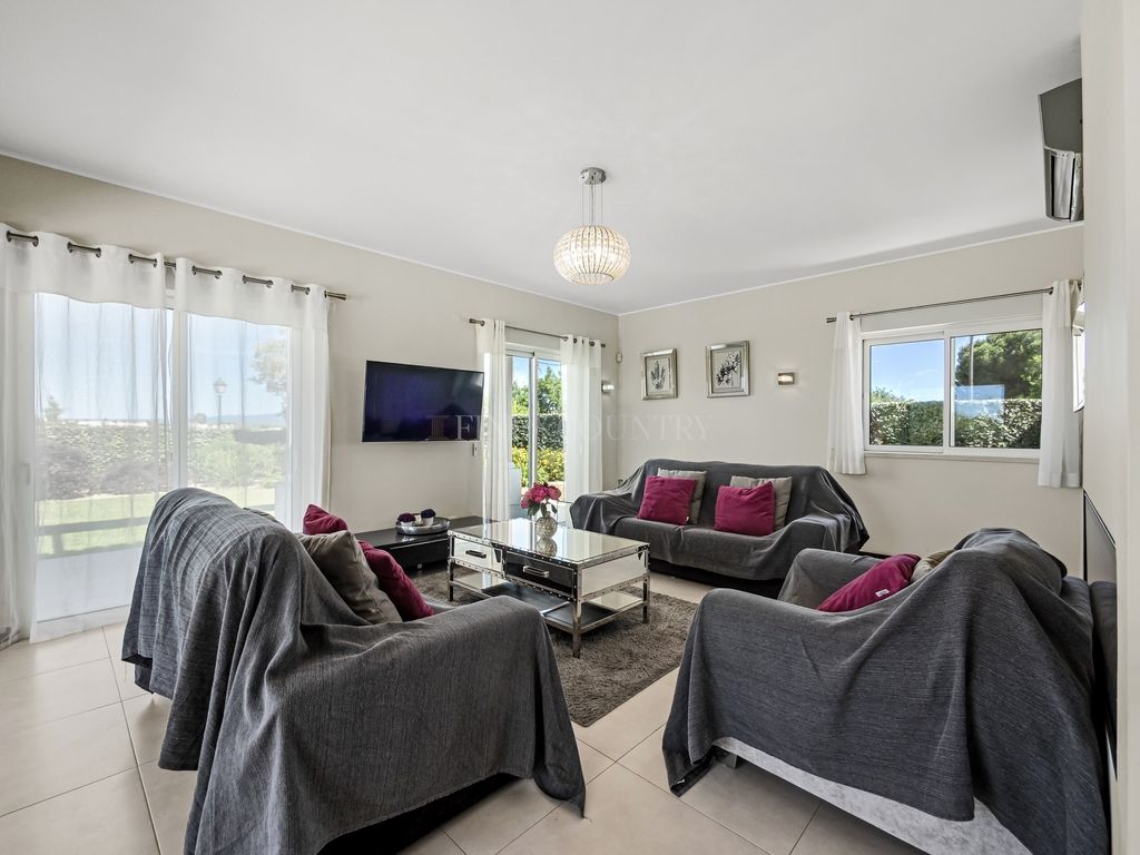 Property photo 2 of 30