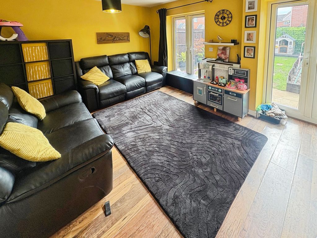 Property photo 3 of 15 2B587374-Img_1978