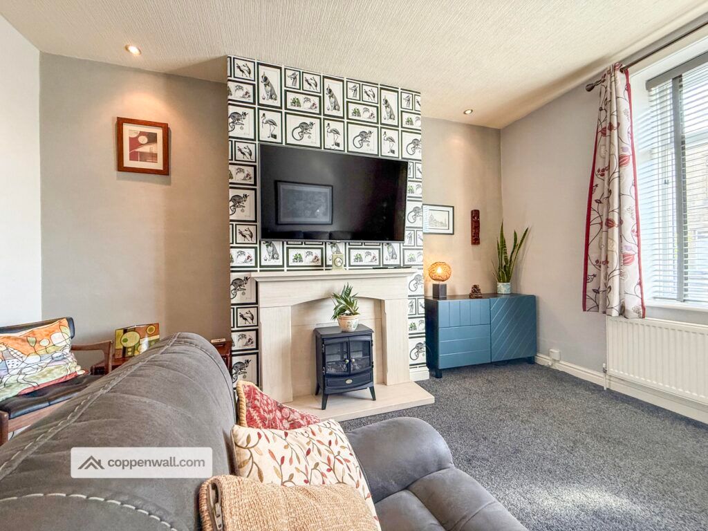 Property photo 2 of 38