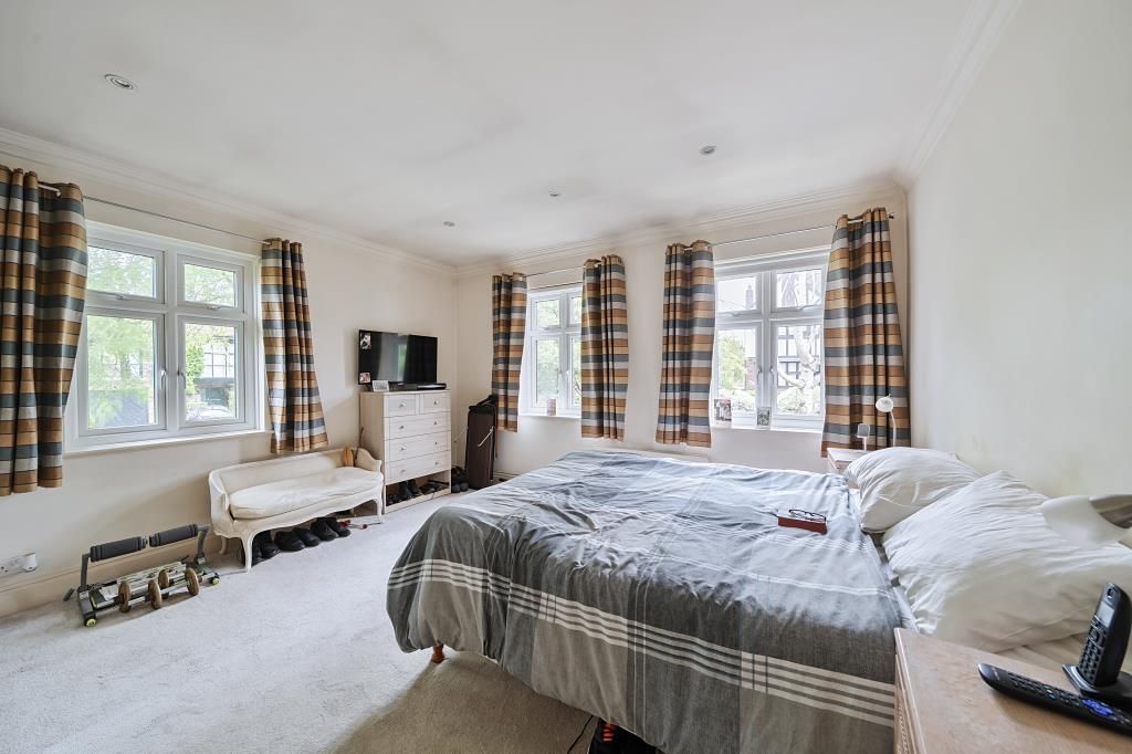 Property photo 3 of 20 Bedroom